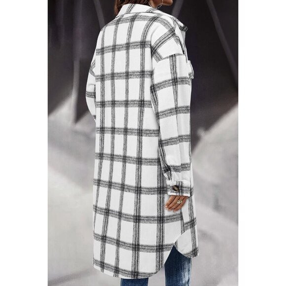 Cozy Women's Plaid Shacket - Long Corduroy Flannel Jacket, Perfect for Layering - Picture 5 of 5